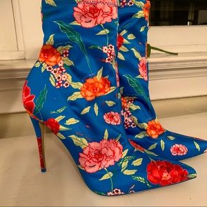 Aldo 10 Floral Sock Boots 😍🌺🌸🌺